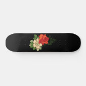 Rote Rose und schwarzer Hintergrund Skateboard (Horizontal)