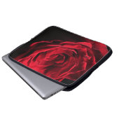 Rote Rose Valentine: Dunkle Romantik Laptopschutzhülle (Vorne Knopf)