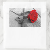 Rote Rose Verließ auf dem Dock; ich Liebe dich imm Rechteckiger Aufkleber (Tasche)