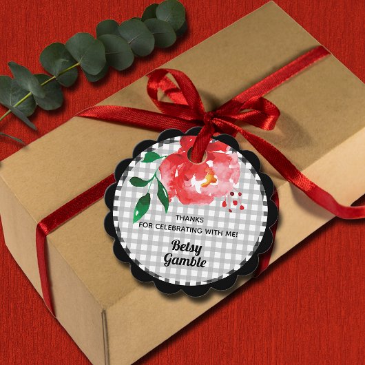 Rote Rose zum Gingham-Brautparty Geschenkanhänger