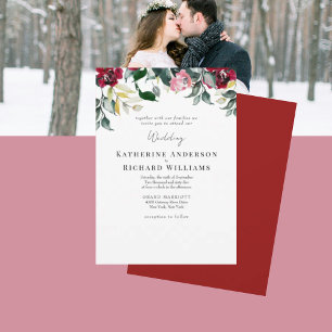 Rote Rose zusammen mit Winterhochzeit Einladung