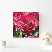 Rote Rosen Akrylsäulen Quadratische Wanduhr (Zuhause)