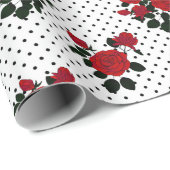 Rote Rosen auf einem Polka Dot Hintergrund. Geschenkpapier (Rolleneckpunkt)