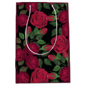 Rote Rosen auf schwarz. Mittlere Geschenktüte (Vorderseite)