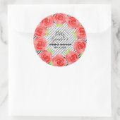 Rote Rosen auf Schwarz-weißen Streifen Derby-Party Runder Aufkleber (Tasche)