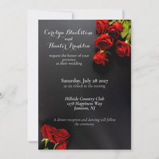 Rote Rosen auf schwarzer eleganter Hochzeit Einladung (Vorderseite)