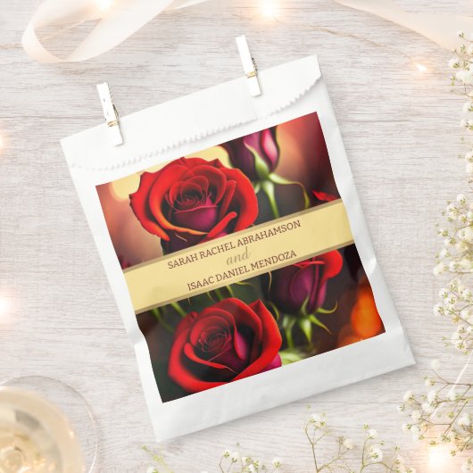 Rote Rosen begünstigen Taschen Geschenktütchen (Ausgeschnitten)