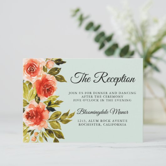 Rote Rosen Botanische Hochzeitsempfehlung Begleitkarte (Stehend Vorderseite)