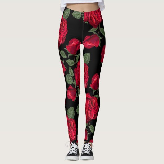 Rote Rosen im schwarzen Hintergrund Leggings (Vorderseite)