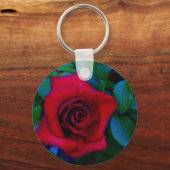 Rote Rosen mit blauen Farbtönen Schlüsselanhänger (Vorderseite)