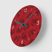 Rote Rosen Personalisiert Runde Wanduhr (Winkel)