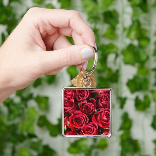 Rote Rosen Schlüsselanhänger (Hand)