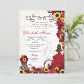 Rote Rosen Sonnenblumen Cowgirl Western Quinceaner Einladung (Stehend Vorderseite)