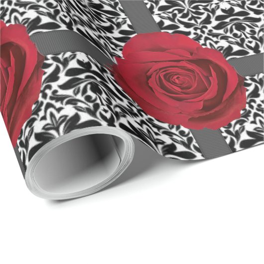 rote Rosen- und B/W-Damaskus-Papierrolle Geschenkpapier (Rolleneckpunkt)