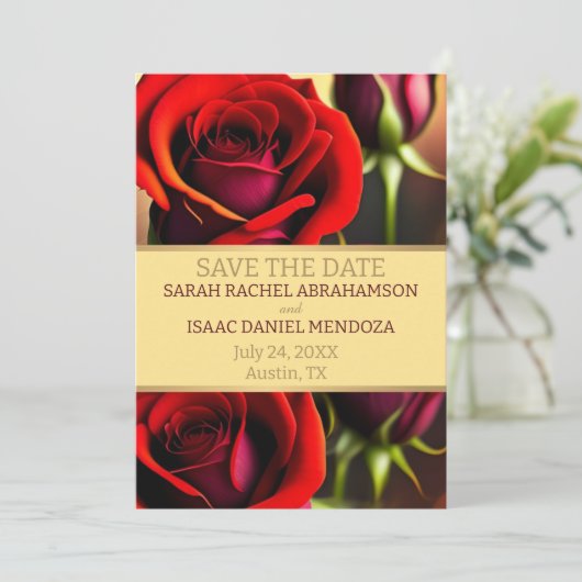 Rote Rosen und Gold Save the Date Einladung (Stehend Vorderseite)
