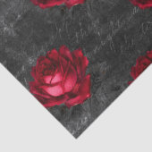 Rote Rosen und Schreiben über das "Gray Decoupage" Seidenpapier (Detail)