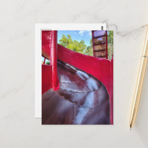 Rote Rutsche in Burlington, Iowa Künstlerische Abs Postkarte