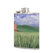 Rote Scheune auf dem Weizen- u. Gerstengebiet in Flachmann (Links)