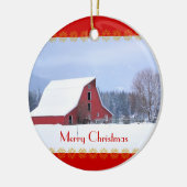 Rote Scheune im Schnee, Weihnachtsverzierung Keramik Ornament (Links)