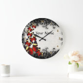 Rote Schmetterlinge auf schwarzer Spitze Große Wanduhr (Zuhause)