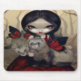 "Rote Schmetterlings-Frettchen" Mousepad