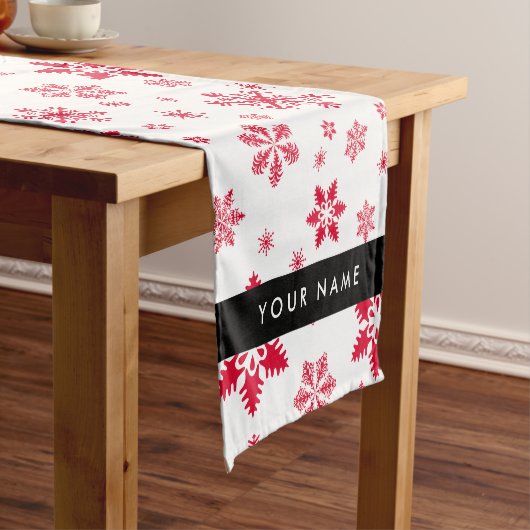 Rote Schneeflocken, Ihr Name, Personalisieren Kurzer Tischläufer (Beispiel)