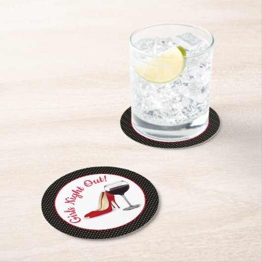 Rote Schuhe und Rotwein Runder Pappuntersetzer (Vor Ort)