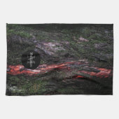 Rote schwarze Baummosse Holzrinde Monogram Geschirrtuch (Horizontal)