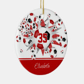 Rote schwarze Fußballbälle halten Sake Keramik Ornament (Rechts)