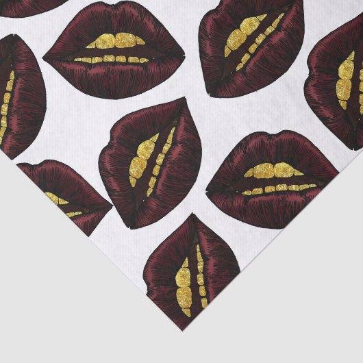 Rote schwarze Lippen und Imitat-funkelnd Seidenpapier (Ausschnitt)