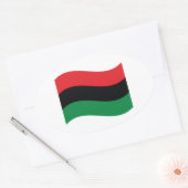 Rote, schwarze u. grüne Flagge Ovaler Aufkleber (Umschlag)