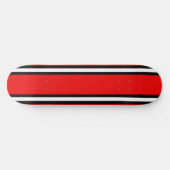 Rote schwarze u. weiße skateboard (Horizontal)