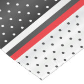 Rote, schwarze und weiße Polka-Punkte Kurzer Tischläufer (Ecke)