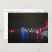 Rote Skyline Postkarte (Vorne/Hinten)