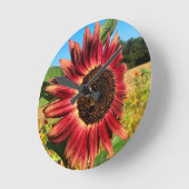 Rote Sonnenblume Runde Wanduhr (Winkel)