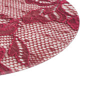 Rote Spitze: elastischer Jacquardtextil. Schneidebrett (Ecke)