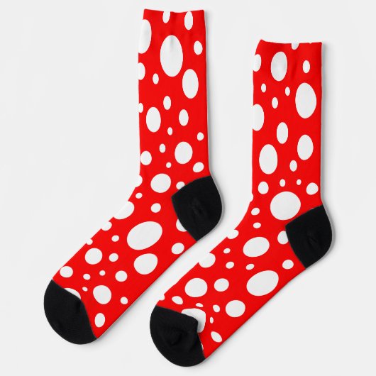 Rote Spots Crew Socken (Linkes Detail)