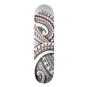 Rote Stammes- polynesische Muster mit Schattierung Skateboard