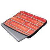 Rote Steinmauer mit ihren Lebensweisheiten! Laptopschutzhülle (Vorne Knopf)