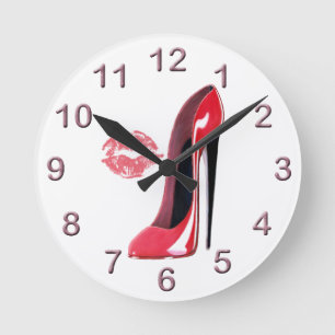 Rote Stilett-Schuh-und Kuss-Kunst-Uhr Runde Wanduhr