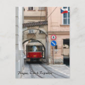 Rote Straßenbahn in der Altstadt von Prag - Tschec Postkarte (Vorderseite)