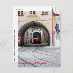 Rote Straßenbahn in der Altstadt von Prag - Tschec Postkarte