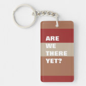 Rote Strickte Funny Text Typografie sind wir noch  Schlüsselanhänger (Vorderseite)