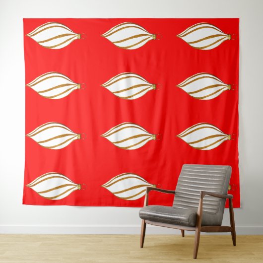 Rote Tapisserie für weiße und goldene Ornamente Wandteppich (Beispiel (Horizontal))