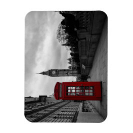 Rote Telefonbox mit rechteckigem Magneten in Londo Magnet