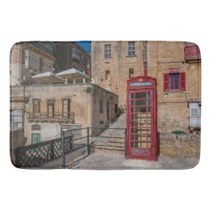 Rote Telefonzelle in Valletta Malta Badematte