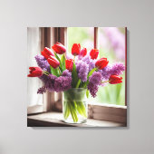Rote Tulips und Lilacs im Fenster Leinwanddruck (Vorderseite)