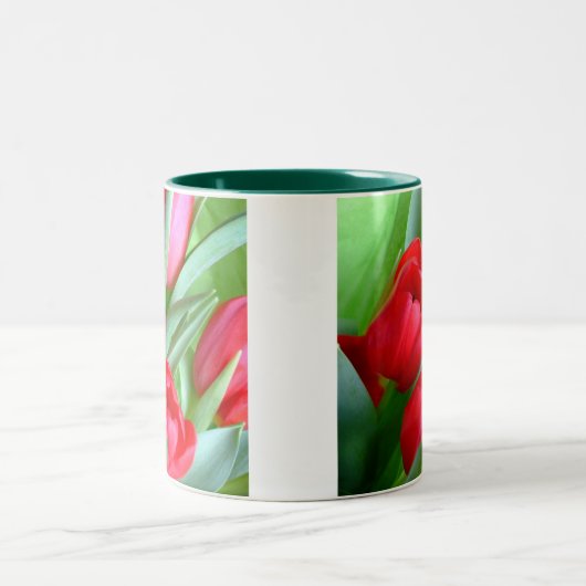 Rote Tulpe-Tasse Zweifarbige Tasse (Mittel)