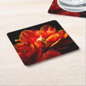 Rote Tulpen dunkler Hintergrund Rechteckiger Pappuntersetzer (angewinkelt)