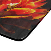 Rote Tulpen dunkler Hintergrund Schneidebrett (Ecke)